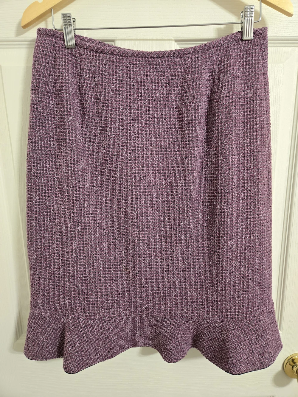 Kasper line skirt